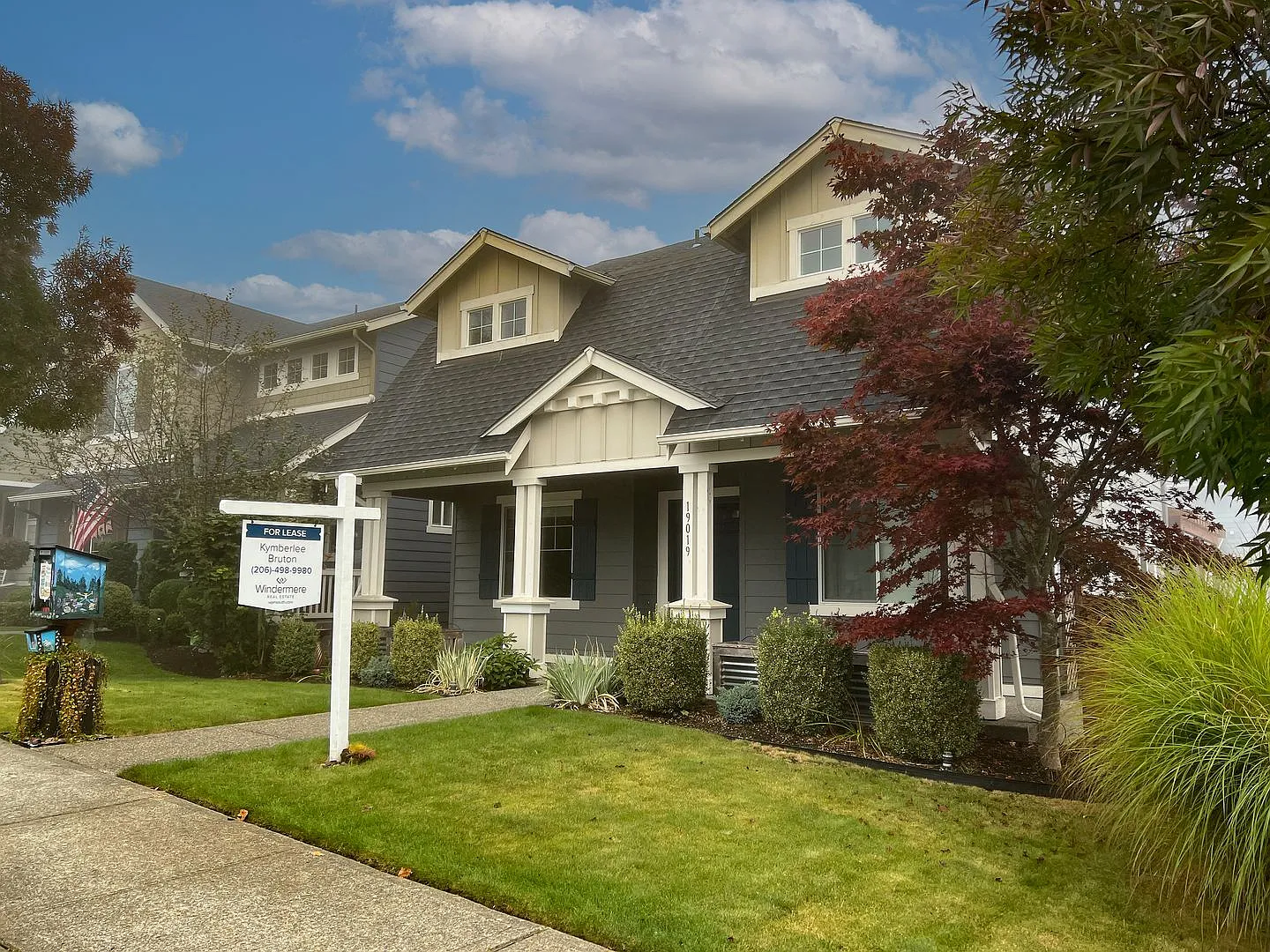 Light and Bright 3 bedroom, 2.5 bathroom on a corner lot in Tehaleh — Photo 4