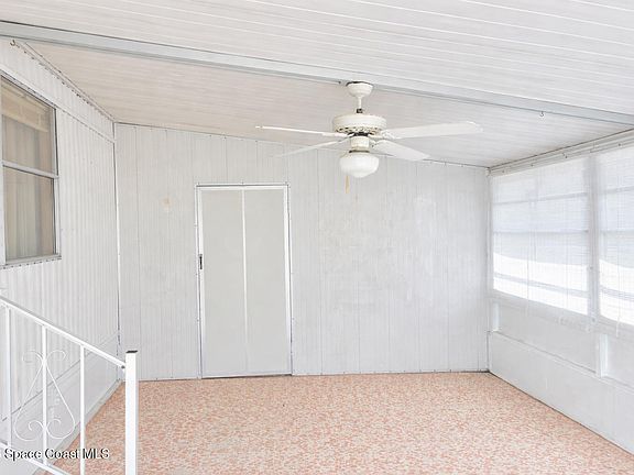 2nd image of 2988 Indian River Dr NE