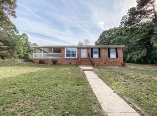 821 N Woodland St, Geneva, AL 36340
