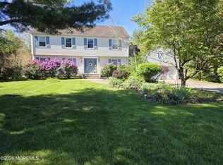 5 McCaffery Rd, Manalapan, NJ 07726