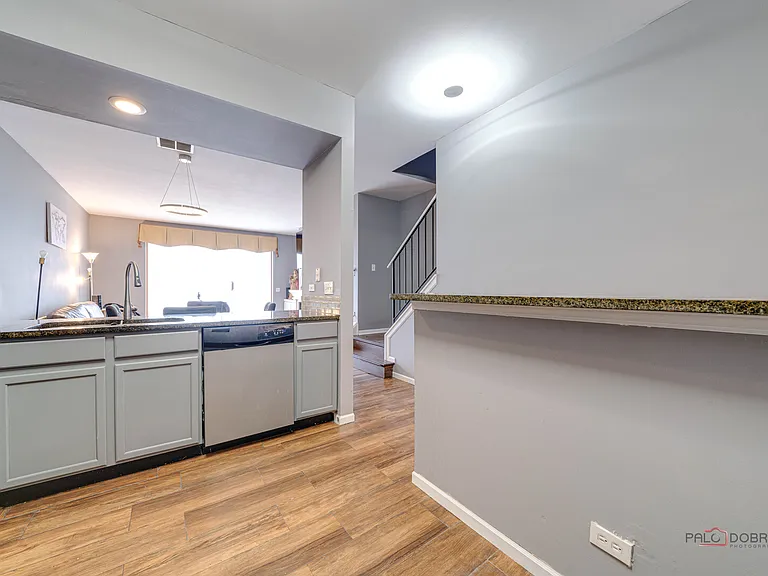 1357 S Candlestick Way — Photo 10