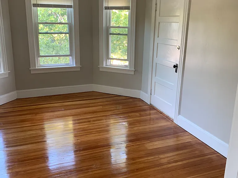 50-52 Crandall St #2 — Photo 7