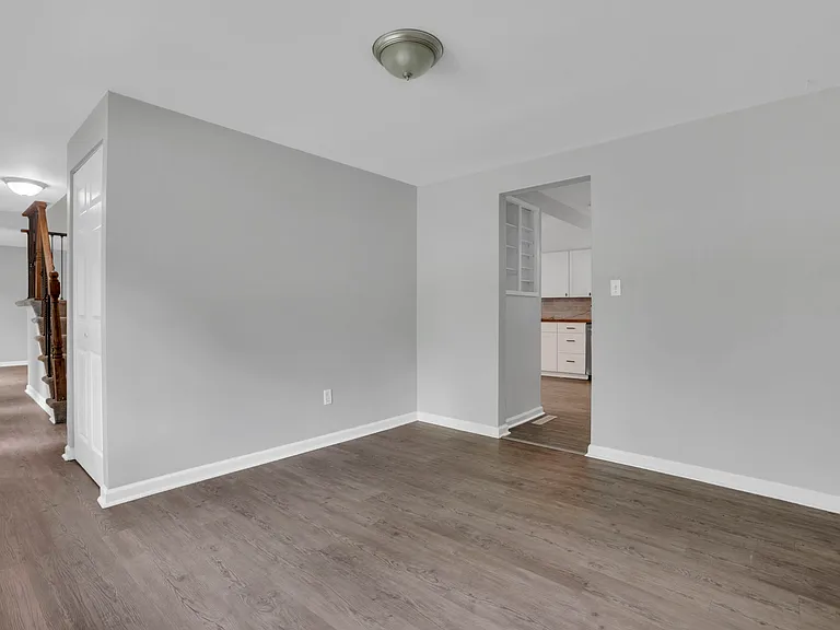 3662 Panama Dr — Photo 11