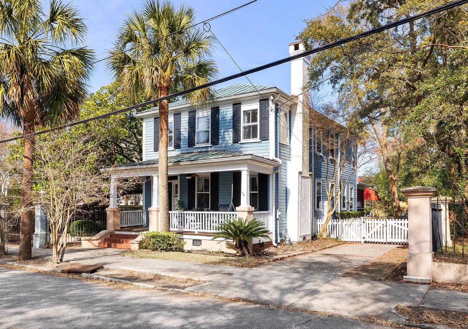 56 Gadsden St — Photo 4