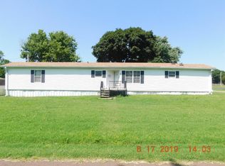 504 N Buckeye St, Iola, KS 66749
