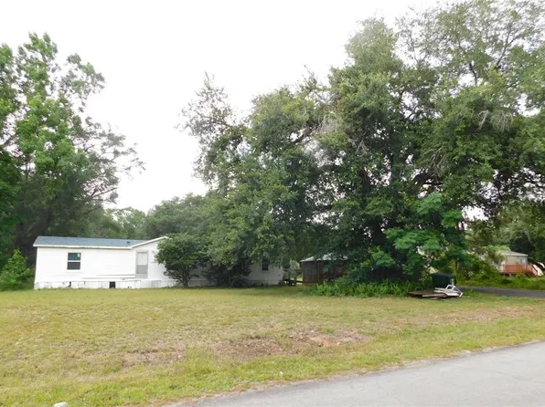 30501 Clearview Dr, Wesley Chapel, FL 33545
