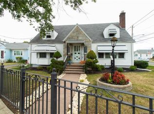 3 Townsend Ave, New Haven, CT 06512