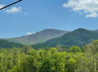 Hughes Gap Rd, Bakersville, NC 28705