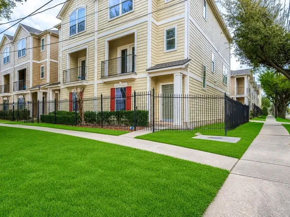 1119 Palmer St, Houston, TX 77003