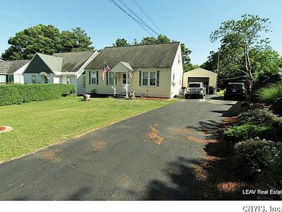 100 Kopp Ave, North Syracuse, NY, 13212