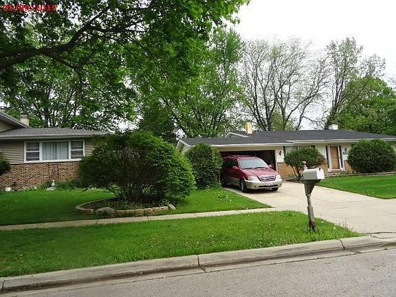 3rd image of 1255 Lennoxshire Dr