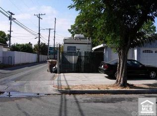 612 N Magnolia St, Woodlake, CA 93286
