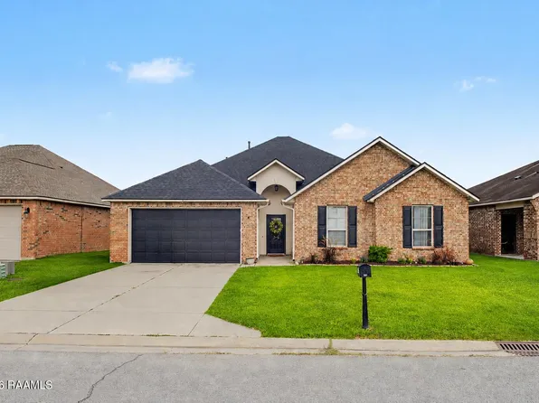108 Agrarian Ave, Rayne, LA 70578