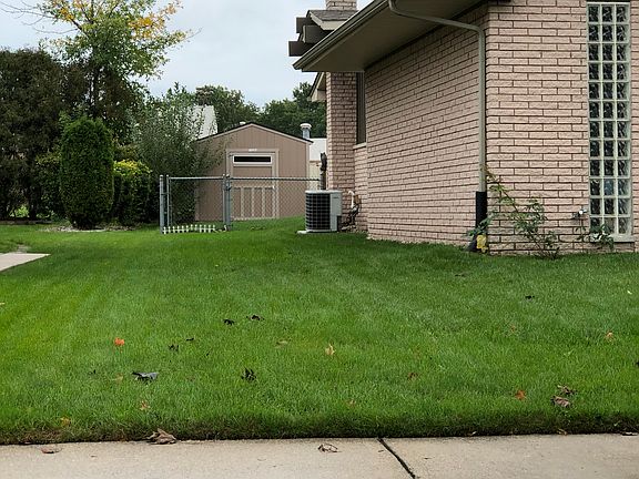 5th image of 19517 Coventry Dr