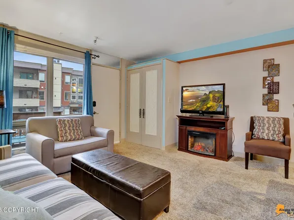 125 White Pass Ln APT 708, Girdwood, AK 99587