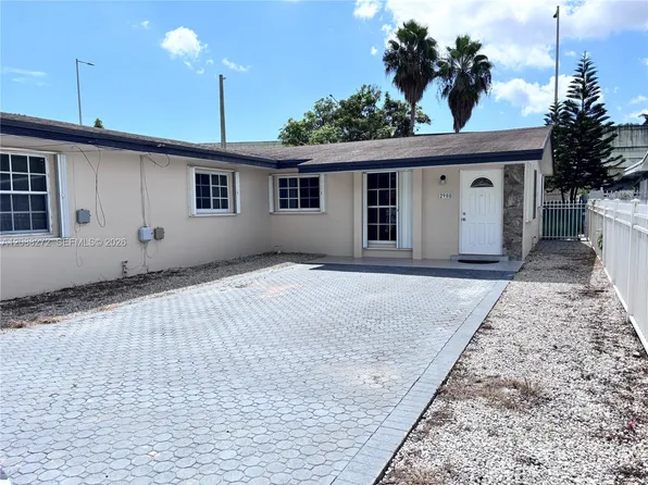 2906 NW 13th St #2908, Miami, FL 33125