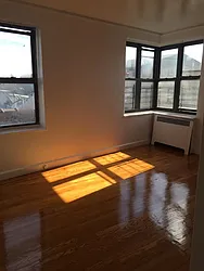 Rented by Roberto Guilbet, LREB