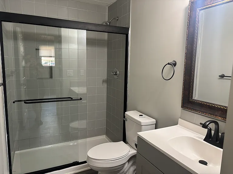 1516 Wilmont Ave — Photo 15