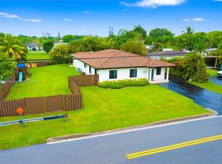 7500 SW 32nd St, Miami, FL 33155