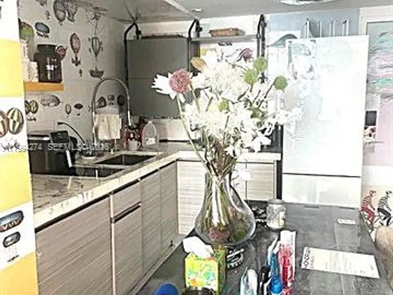 1100 West Ave #1020 — Photo 12