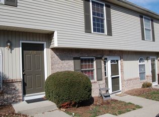 728 E Sherwood Hills Dr, Bloomington, IN 47401
