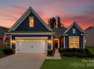 129 Picasso Trl, Mount Holly, NC 28120