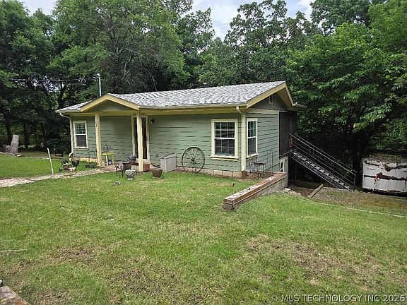 4th image of 55 Betty Kay Ave