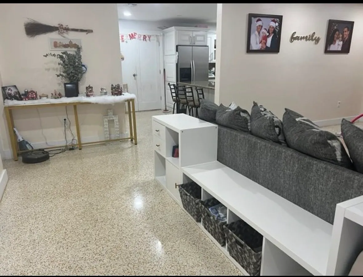 4 bed, 1830 sqft, $3,850 — Photo 3