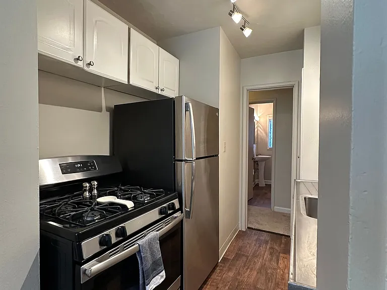 Alexander's Place at 1625 H ~ Discover Timeless Charm in the Heart of it All! — Photo 11