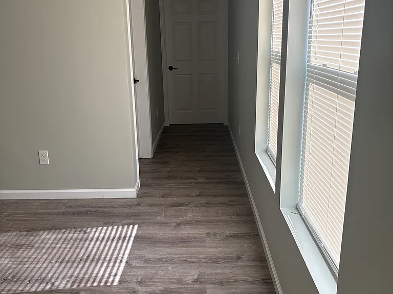 610 Branch St #610 — Photo 13