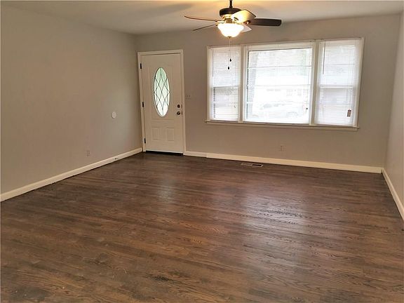 2nd image of 102 Melinda Way SE