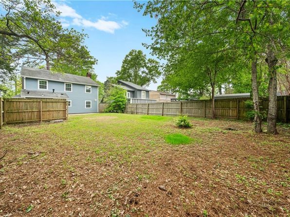 1067 McCay Ave, Mobile, AL 36609