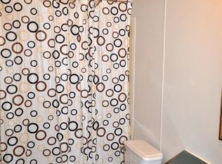 64 Foxfire Dr, Henderson, NC 27537