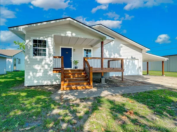 221 S Cherry St, Ada, OK 74820