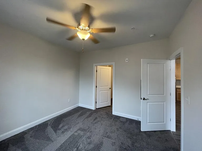 Marcom St Apartments — Photo 5