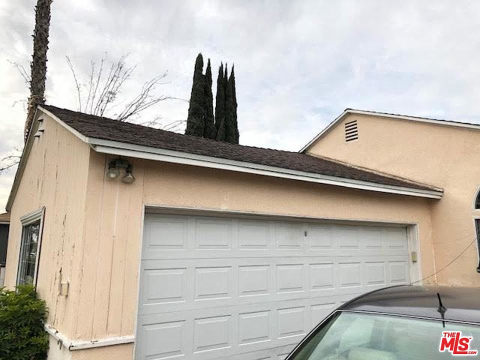 2nd image of 18139 Welby Way