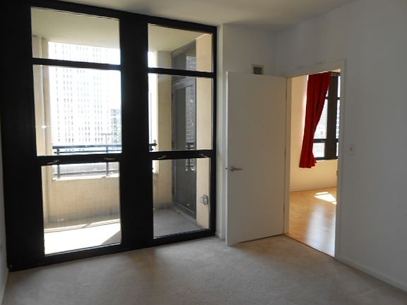 5th image of 1255 S State St Unit 1211