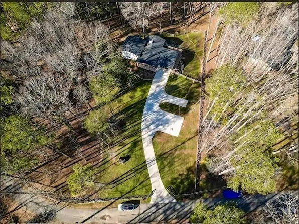 218 Upper Mill Creek Ln, Canton, GA 30115