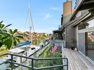 18201 Sandy Cv, Houston, TX 77058