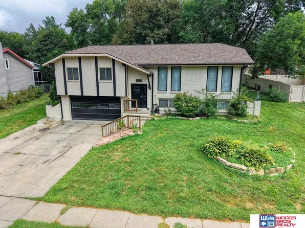 6220 S 48th St, Lincoln, NE 68516