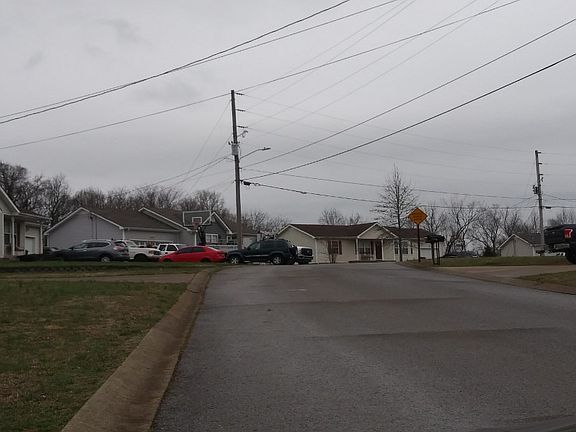 4th image of 257 Golden Pond Ave