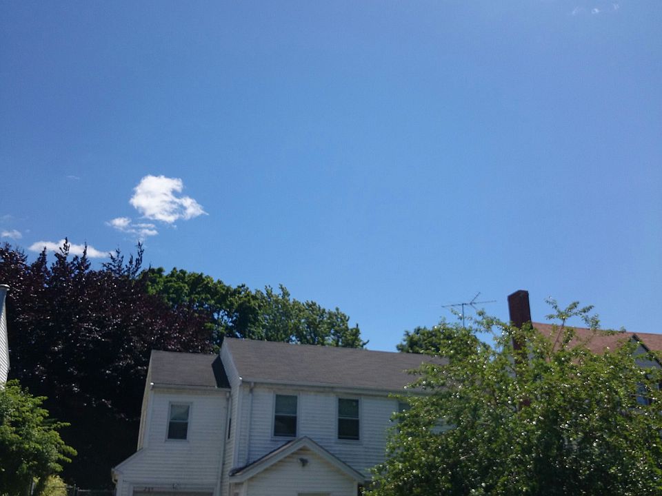 2nd image of 289 Ashmont St