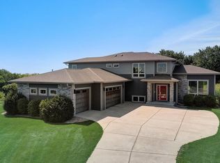 3470 Skarstinden Rd, Cottage Grove, WI 53527