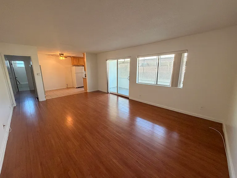 1824 Federal Ave #4 — Photo 7