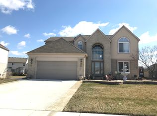 9047 Solitude Ln, Van Buren Township, MI 48111