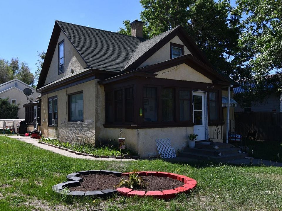 2nd image of 311 S Sargent Ave