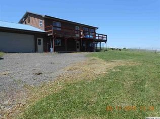 26560 Dee St, Lenore, ID 83541