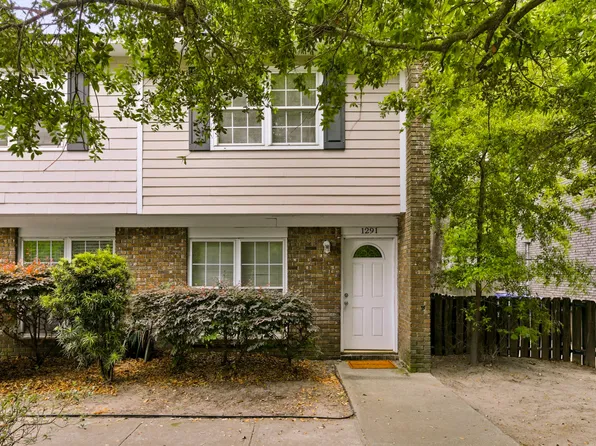 1291 Mathis Ferry Rd, Mount Pleasant, SC 29464