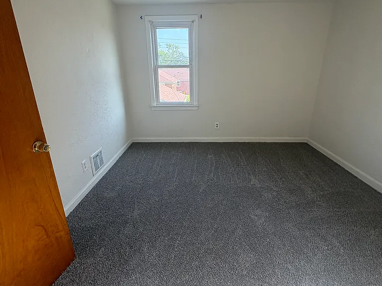 314 Tremont Ave #2 — Photo 10