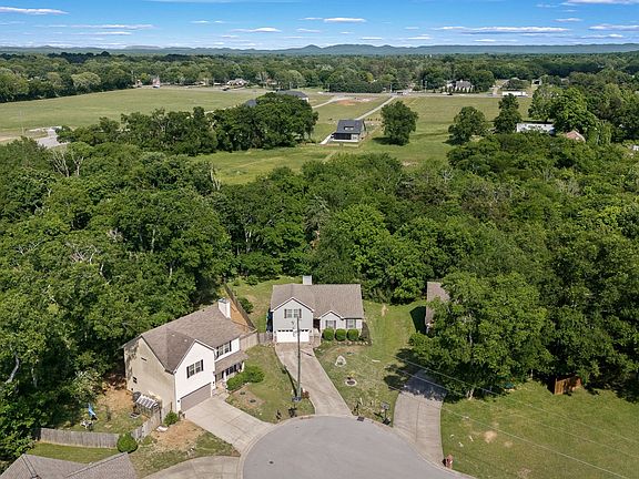 2nd image of 1005 Aretha Dr